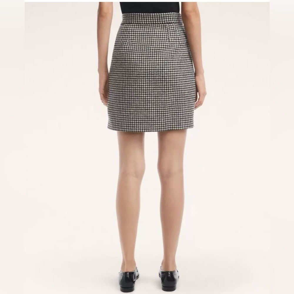 Brooks, Brothers 346 women’s size 10 A-line  skirt, navy blue‎ and white